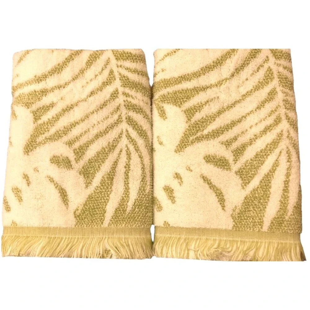 Island Sands Palm Tropical Hand Towels Set of 2 Green Plush Beach Summer House